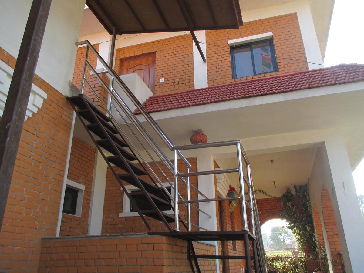 Hotel Swiss Dakshinkali Exterior foto